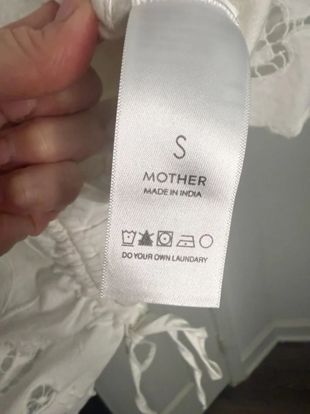 MOTHER The Social Butterfly Eyelet Crop Top- S- Bright White MSRP MSRP $218 - Picture 10 of 13
